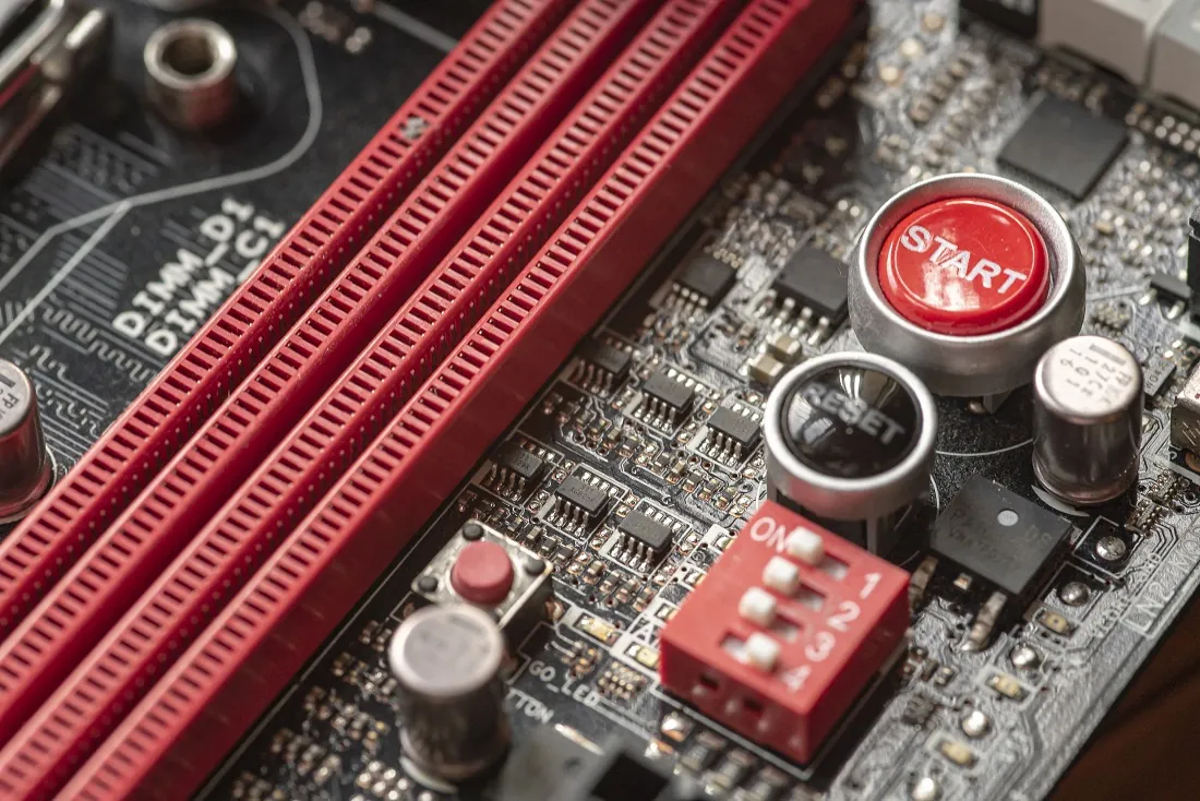 Connecting Power to Motherboard