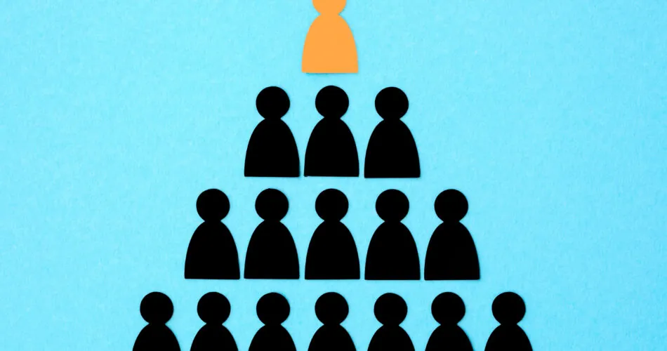 Является ли партнерский маркетинг пирамидой?